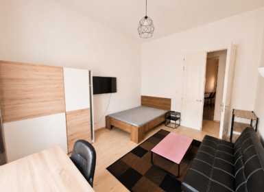Two-bedroom for rent next to Corvin Pláza