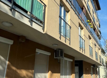 1-Bedroom Apartment with Private Garden for Rent in Zugló (District XIV) – from September