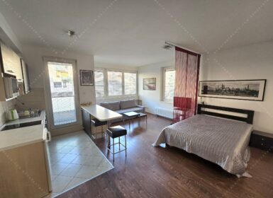 Cozy Studio in Corvin Promenade