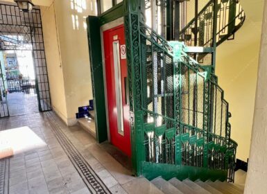 Two-bedroom for rent next to Corvin Pláza