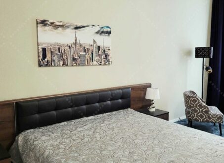 Spacious One-bedroom + Study room Apartment in József Krt