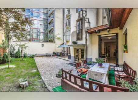 Studio in Paulay Ede street – From December