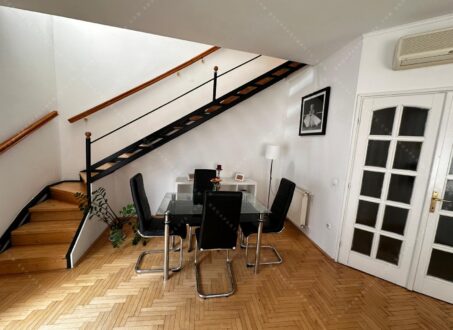 Two-bedroom Duplex on Veres Pálné street – from July