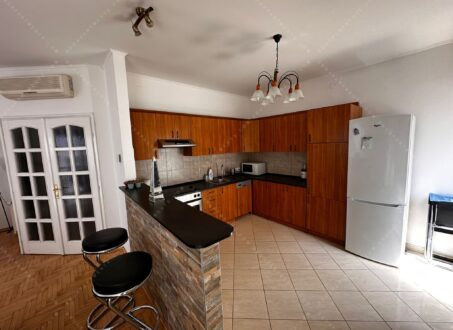 Two-bedroom Duplex on Veres Pálné street – from July