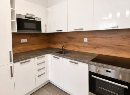 NEWLY BUILT One-bedroom in Nagy Diófa street Grand ‘or Building – from August