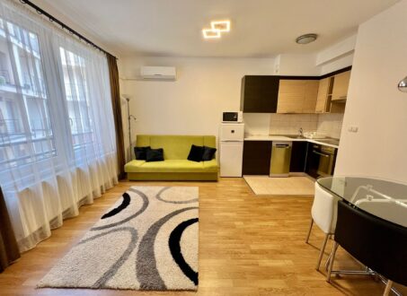Furnished one-bedroom apartment FOR RENT in Corvin Sétány