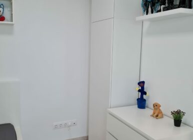 Newly built 2-bedroom, Fully-furnished in district 13th.