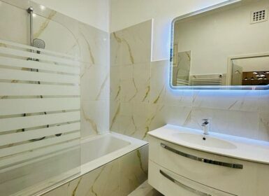 Renovated and Stylish Apartment in Buda