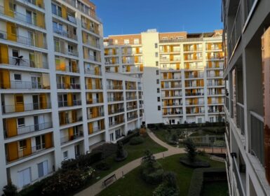 Stylish One-bedroom close to Tram Line 1 – from June