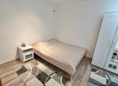 4-apartment FAMILY HOUSE with garden FOR SALE in Római part, next to Danube River