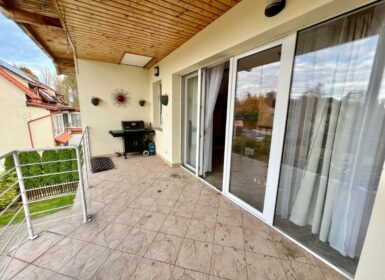 4-apartment FAMILY HOUSE with garden FOR SALE in Római part, next to Danube River