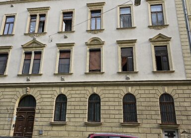 Bright one-bedroom FOR SALE between Nagyvárad tér and Klinikák