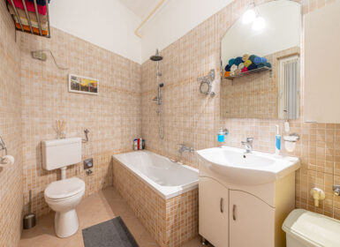 Duplex 4-bedroom FOR SALE in Buda