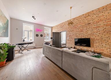 Stylish 2-bedroom for sale in downtown next to Danube river and Váci street