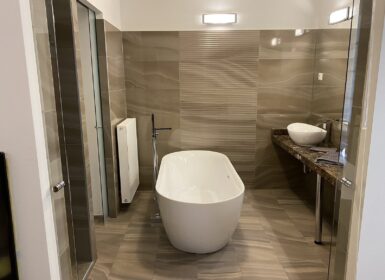 Two-bedroom FOR SALE next to Danube and Parliament