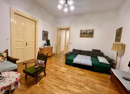 Two-bedroom apartment FOR SALE close to City Park and Keleti railway station