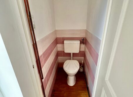Bright One-bedroom in a superb location for an investment
