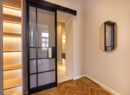 Luxury two-bedroom for SALE in Andrássy Avenue