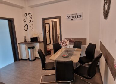 Renovated three-bedroom FOR SALE at Deák square