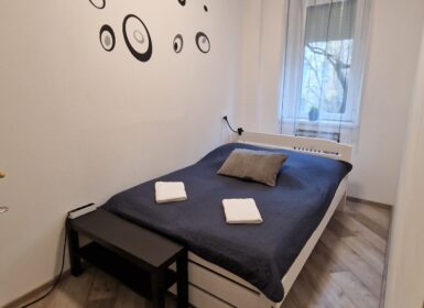 Renovated three-bedroom FOR SALE at Deák square