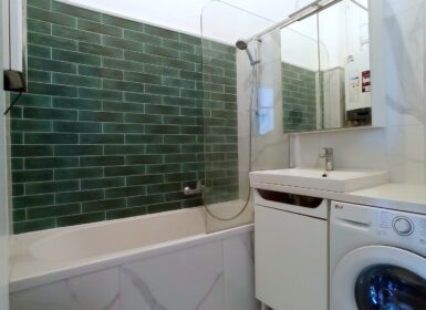 Renovated 2-bedroom apartment FOR SALE in Palace district