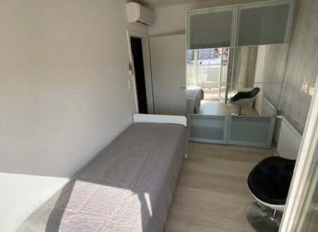 Newly Built Two-bedroom Apartment for Rent close to Göncz Árpád Metro 3 station – from Sept