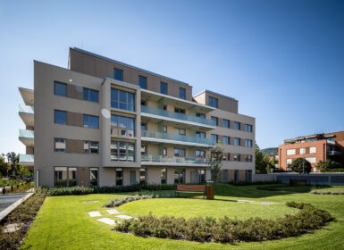 Luxury Three-bedroom in Sasad Resort Sunlight