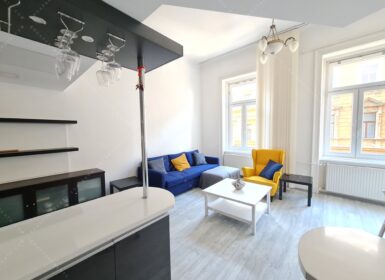 Furnished one-bedroom FOR SALE next to Nyugati tér