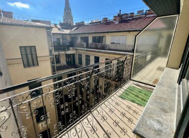 Spacious one-bedroom with gallery for SALE next to Corvin sétány