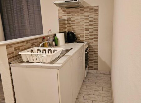 Bright Studio for Rent in Botond street – from February