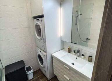 Stylish One-bedroom Apartment for Rent in Babér street