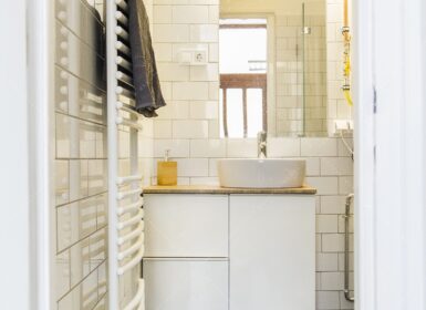 Bright 2-bedroom apartment