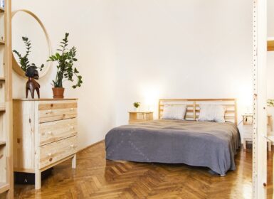 Bright 2-bedroom apartment