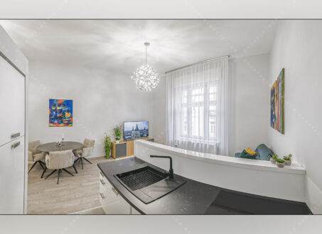 Modern 4th-Floor Apartment in Central Location