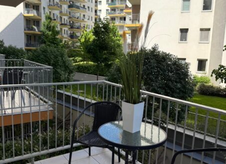 Bright Studio with Balcony