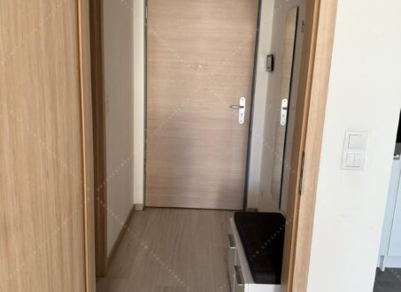 Bright Studio with Balcony