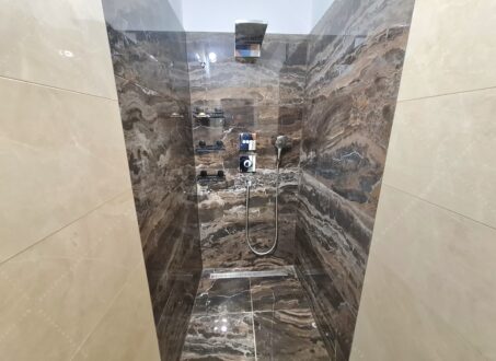 Spectacular 2-Bedroom Apartment Near Corvin Sétány – Available NOW