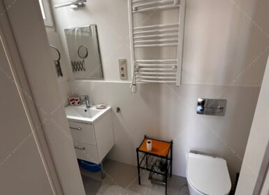 3-Bedroom Apartment for Rent – Károly körút