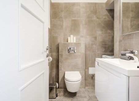 Beautifully Renovated 3-Bedroom Apartment for Rent in Budapest! – from August