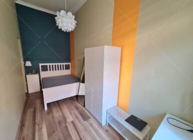 Renovated Two-bedrooms in a fantastic location