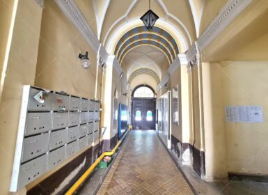 Renovated Two-bedrooms in a fantastic location