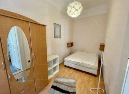 Cozy 2-Bedroom Apartment in Budapest