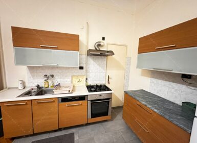 Cozy 2-Bedroom Apartment in Budapest