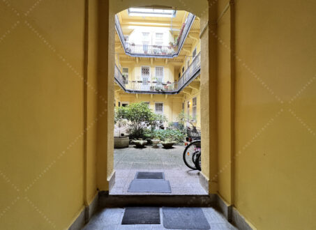 Apartment for Rent – Near Andrássy Avenue, Budapest