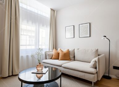 Elegant, Fully Renovated Studio Near Parliament & the Danube – Széchenyi utca, District 5