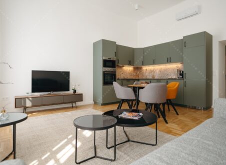 Unique Designer Apartment for Rent Near Erzsébet Square – Heart of Downtown Budapest – From August