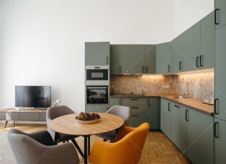 Unique Designer Apartment for Rent Near Erzsébet Square – Heart of Downtown Budapest – From August