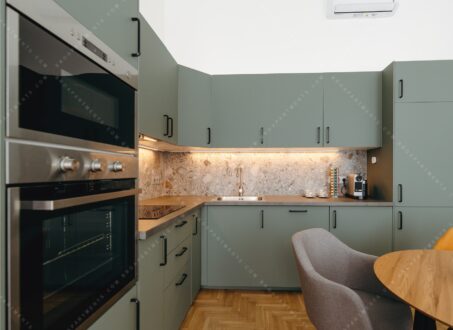 Unique Designer Apartment for Rent Near Erzsébet Square – Heart of Downtown Budapest – From August