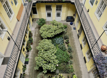 Apartment for Rent – Near Andrássy Avenue, Budapest