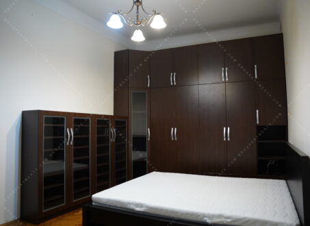 Central Budapest 2-Bedroom Apartment for Rent – Vármegye utca